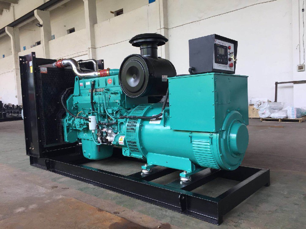 120KW东风康明斯柴油发电机组